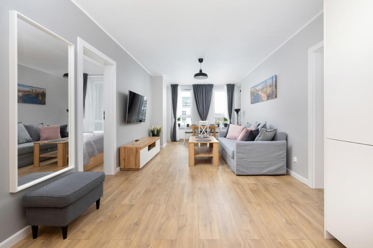 Apartamenty Platany Z Parkingiem By Noclegi Renters Kolobrzeg Exterior photo