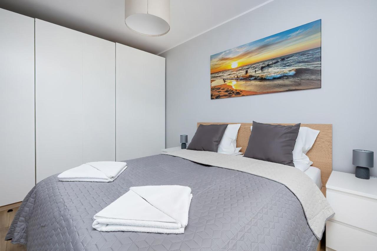 Apartamenty Platany Z Parkingiem By Noclegi Renters Kolobrzeg Exterior photo