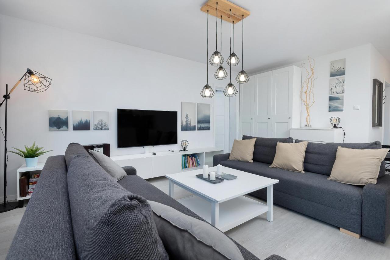 Apartamenty Platany Z Parkingiem By Noclegi Renters Kolobrzeg Exterior photo